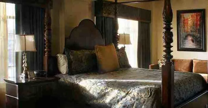 Hotel Baker 2*