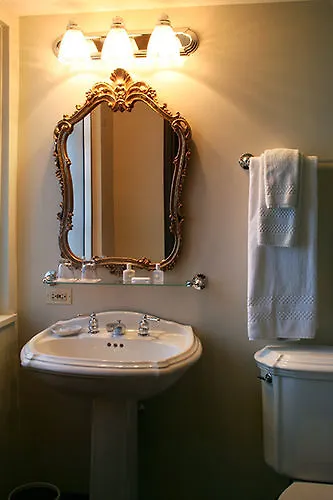 Hotel Baker